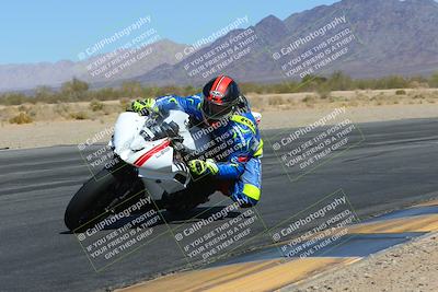 media/Mar-24-2025-Moto Forza (Mon) [[57ce5c5cff]]/1-Advanced Group/Session 3 (Turn 6 Inside)/